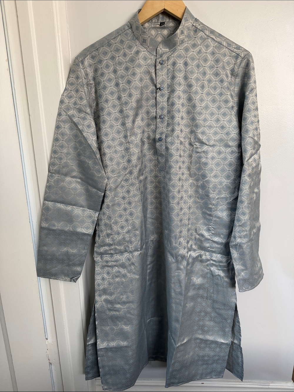 NWT Men’s Indian traditional Kurta size S